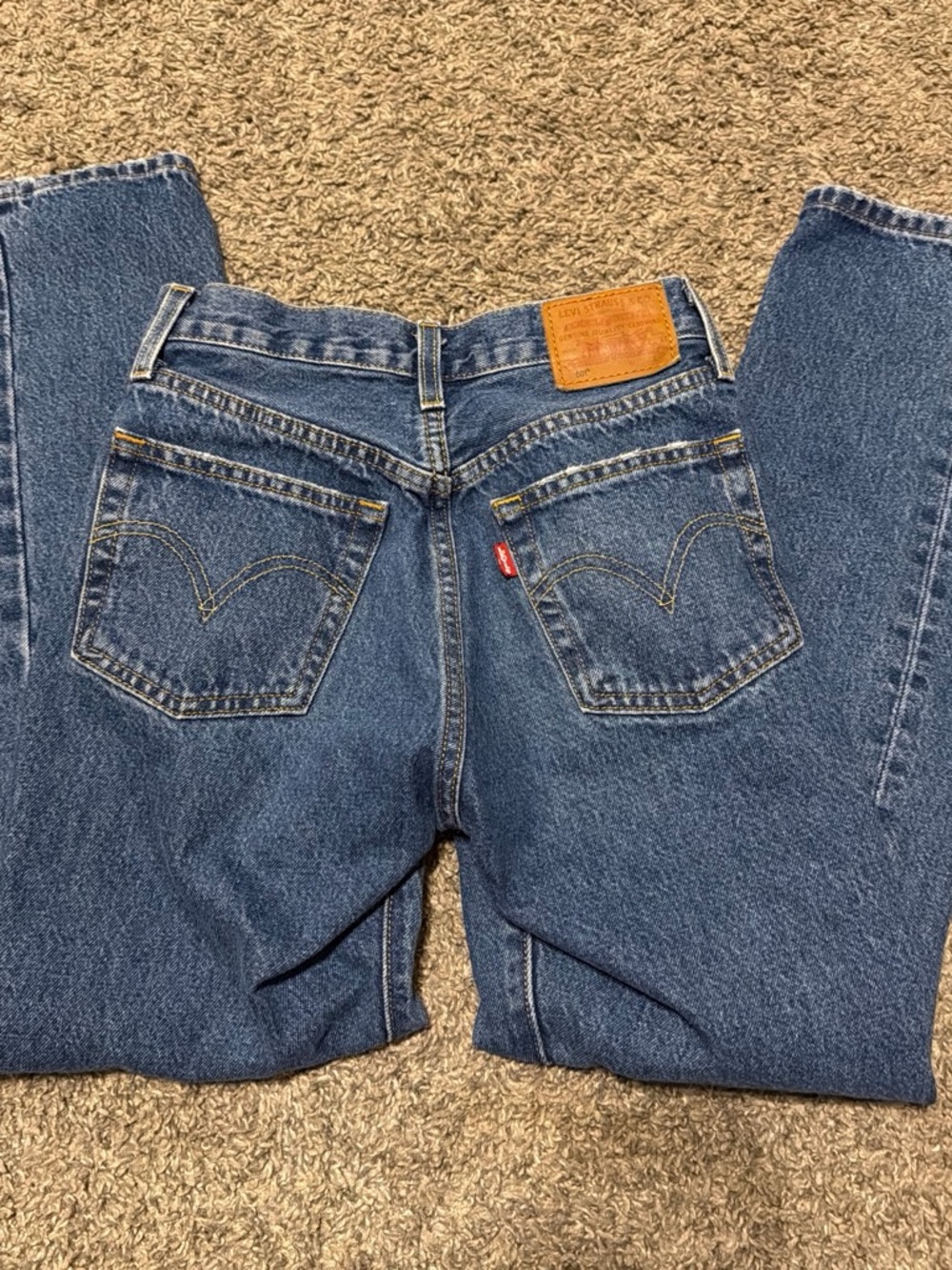 Levi's women’s 23x28 Blue Relaxed Fit Jeans
